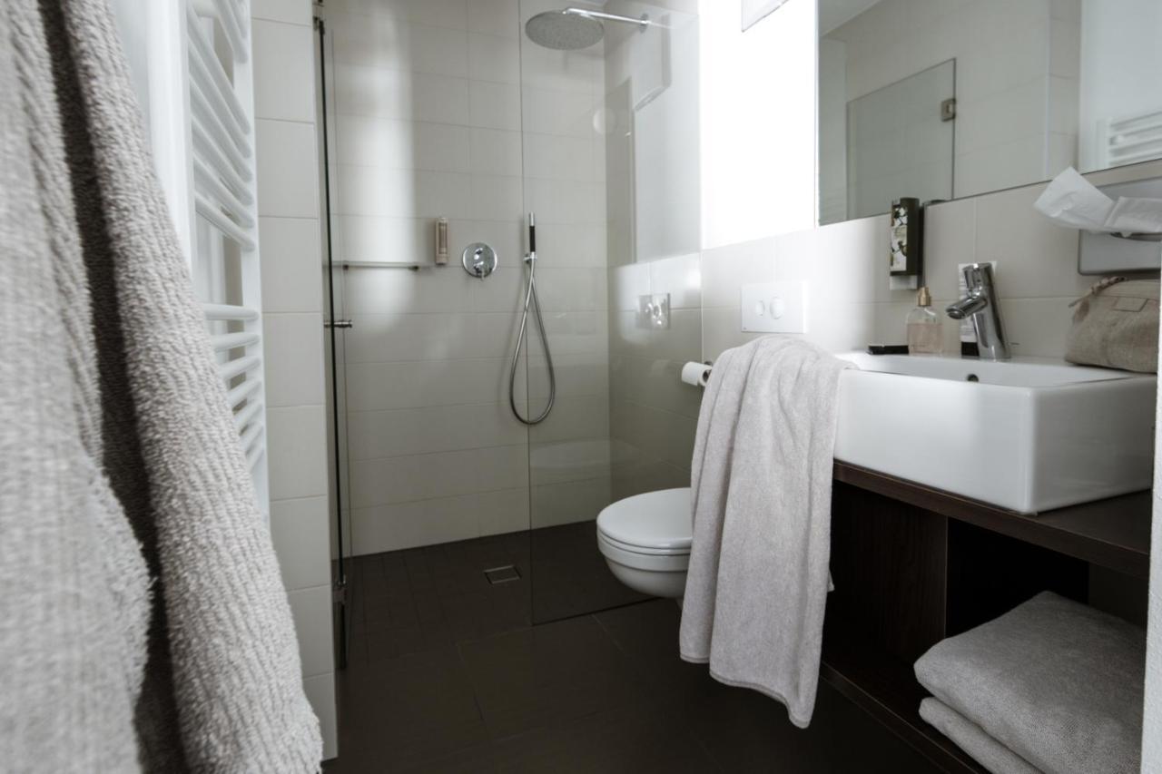 Hotel Weisses Kreuz Burgusio Habitación foto